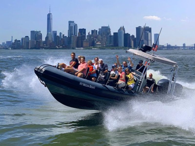 Manhattan Adventure Sightseeing Boat Tour