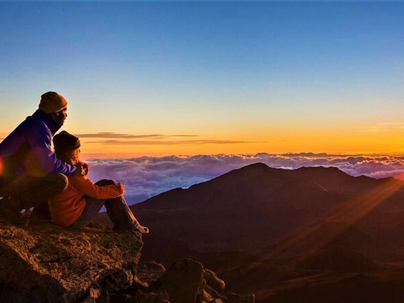 Haleakala Classic Vehicle Sunrise Tour with Breakfast