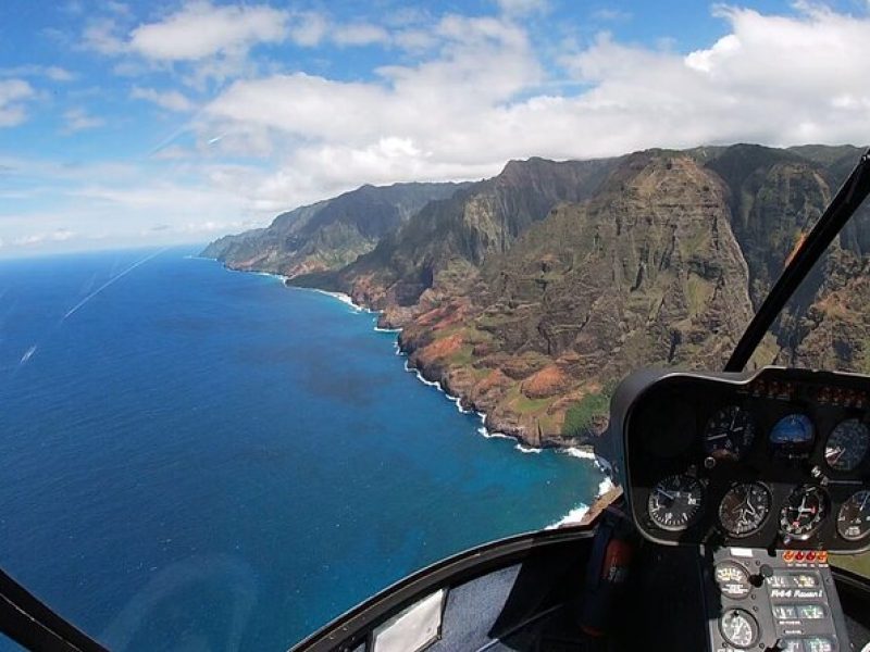 Private Kauai 1-Hour Helicopter Tour: Doors Off, No Middle Seats