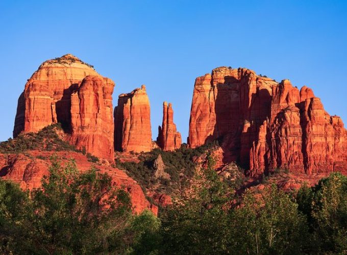 Private Sedona Scenic Full-Day in Luxury Car Tour