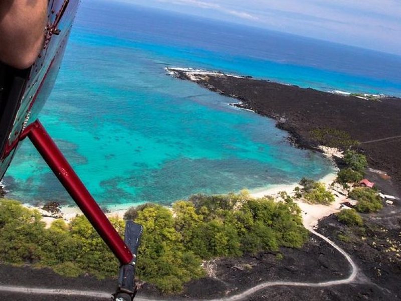 Private Kona Coast Tour: ALL WINDOW SEATS