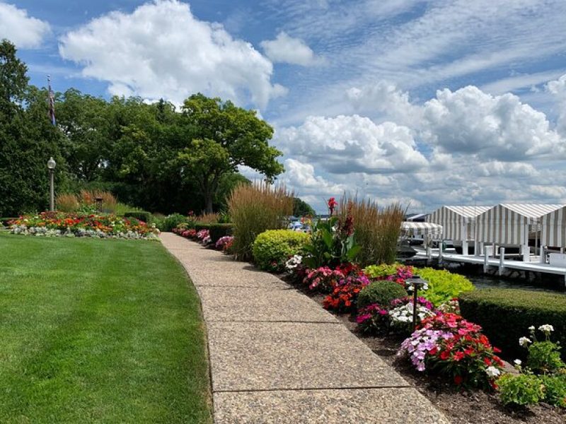 Geneva Lake Shore Path: Uncover 21 miles of stories on a self-guided audio tour