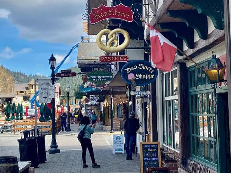 German Pretzels, Pubs and Beer: A Self-Guided Audio Tour in Downtown Leavenworth