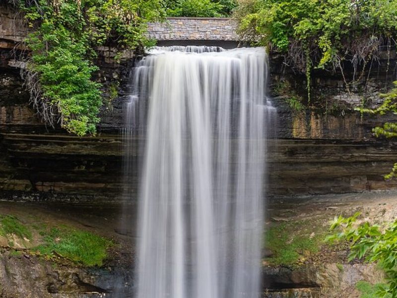 Minnehaha Falls: A Self-Guided Audio Tour of Minneapolis