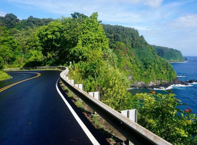 Deluxe Halfway to Hana: Private Tour from Kahului