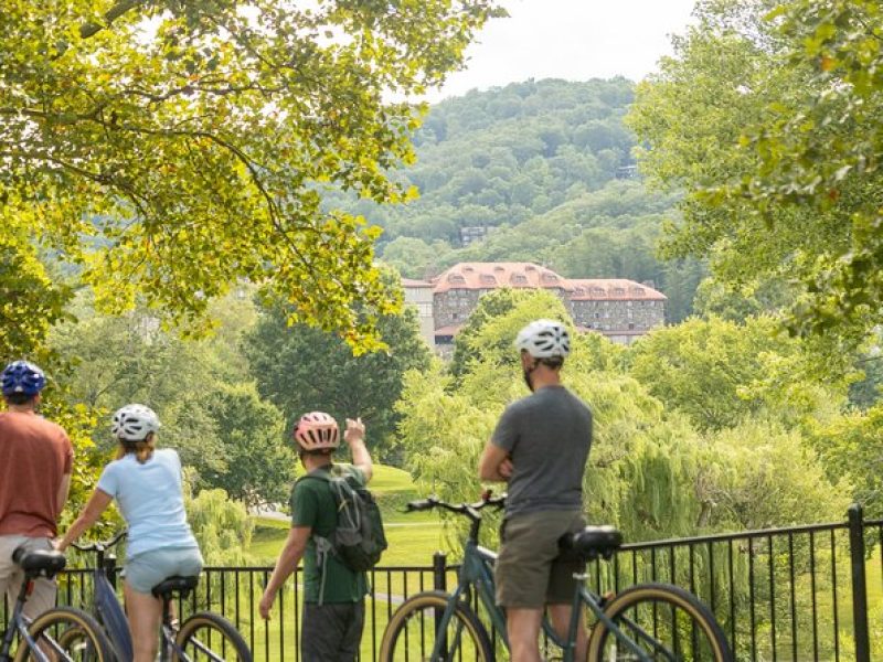 Scenic E-Bike Tour in the Mountains