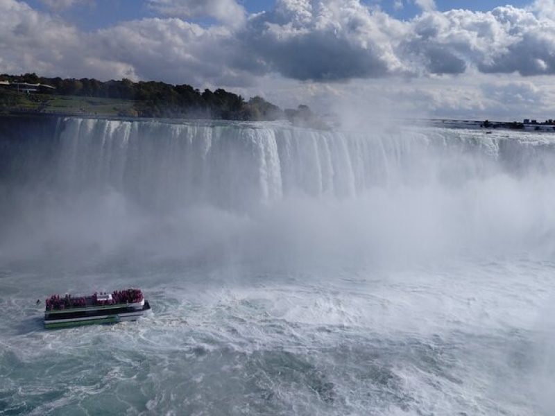 USA Maid of the Mist Boat ride with Guided Tour