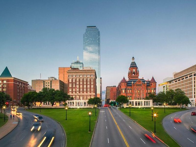 Dallas and JFK Full-Day Tour with Sixth Floor Museum and Oswald Rooming House