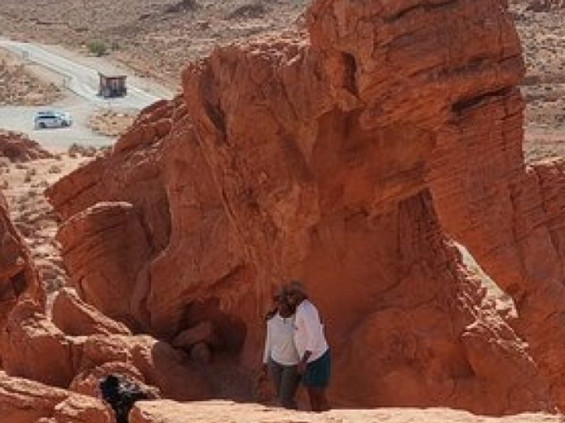 Valley of Fire State Park Tour w/Private Option (2-6 people)