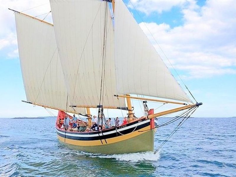 Privateer Schooner Sailing Tour in Salem Sound