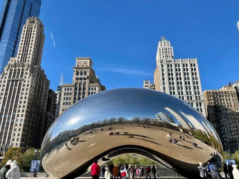 Art of a City Downtown Chicago – Exclusive Guided Walking Tour