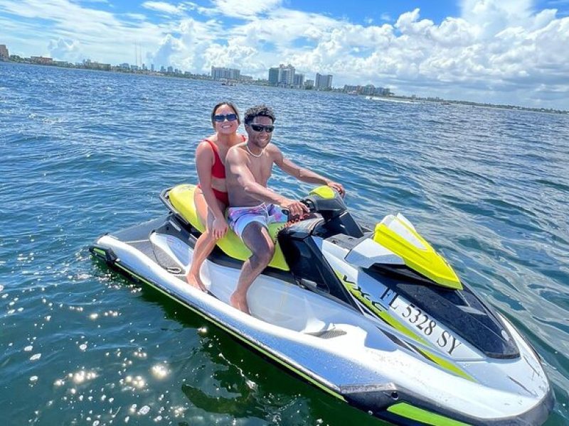 Speed & Sun: Jetski Rental in Miami