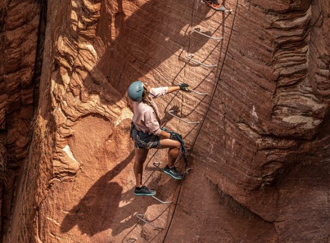 East Zion Elk Heart Cliffs Via Ferrata and Rappelling (3Hr)