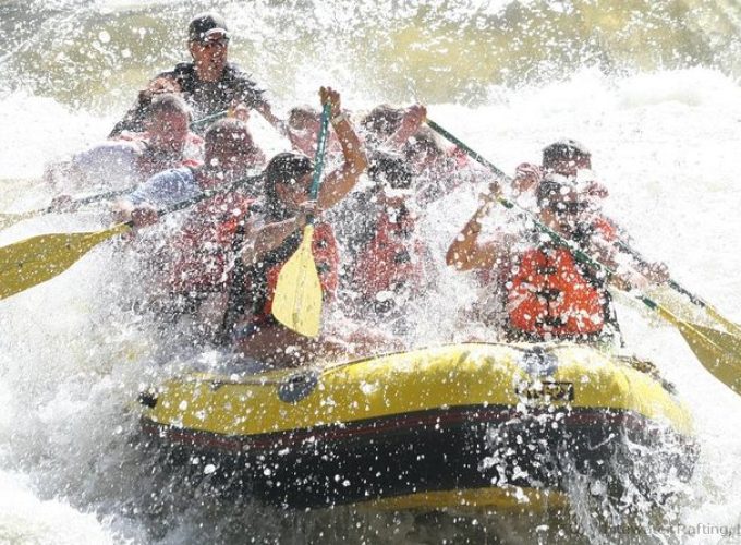 Glenwood Springs Half-Day Rafting Trip