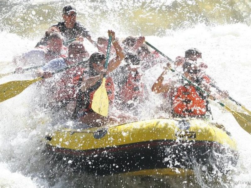 Glenwood Springs Half-Day Rafting Trip