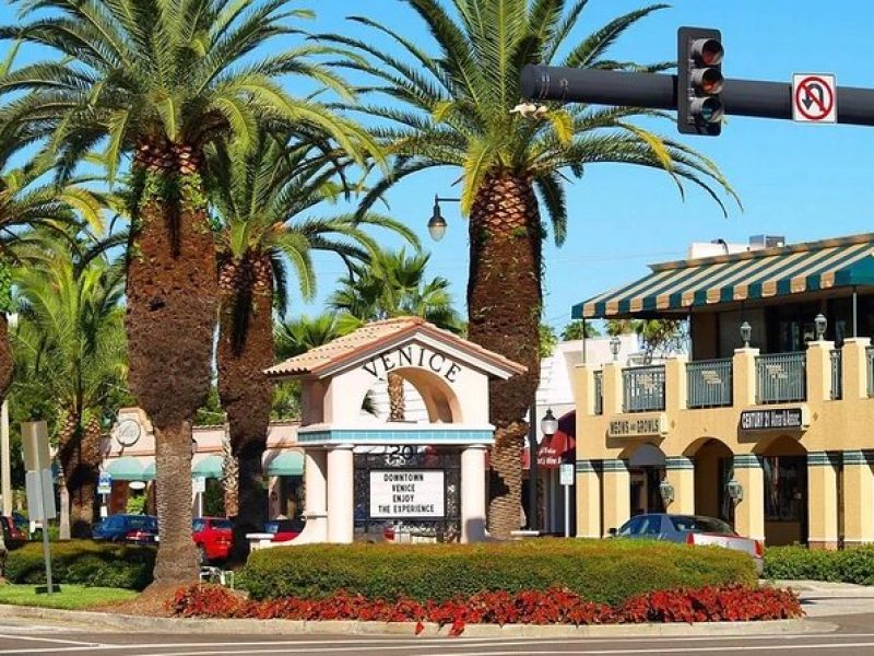 Venice City Sightseeing Trolley Tour