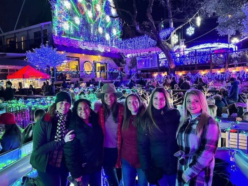 Mozarts Holiday Light Show Per Person Shared Boat on Lake Austin