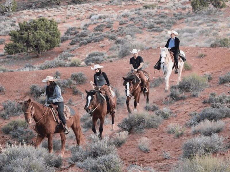 1 Hour Monument Valley Horseback Tour