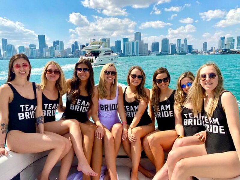 Explore Miami with a Private Boat Excursion