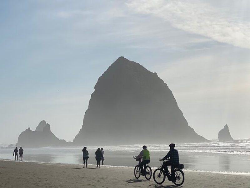 Small Group Hiking Tour to Cannon Beach on the Oregon Coast