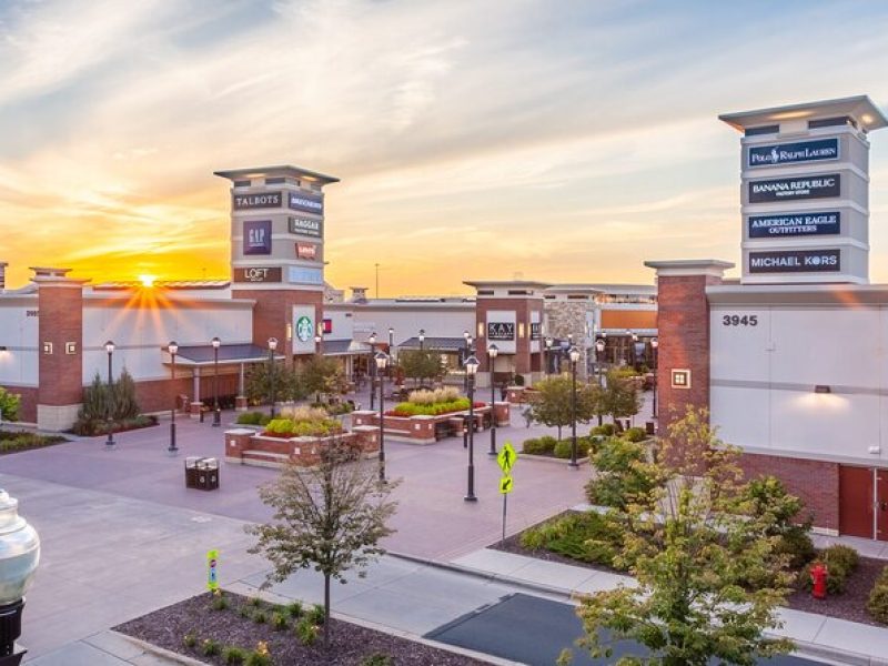 Private Shopping Tour from Minneapolis to Twin Cities Outlets