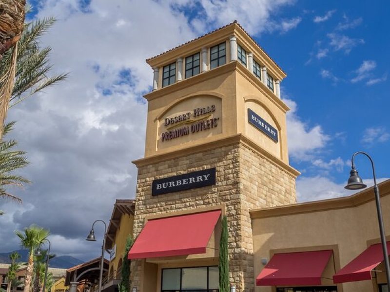 Private Shopping Tour from Palm Springs to Desert Hills Outlets