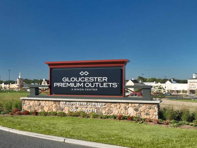 Private Shopping Tour from Philadelphia to Gloucester Outlets