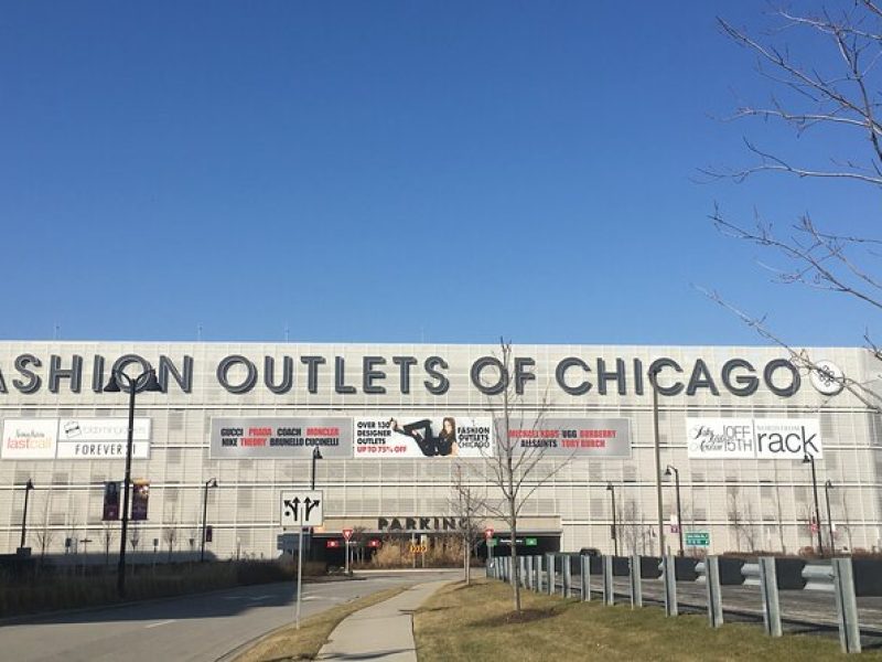 Private Shopping Tour from Chicago to Fashion Outlets of Chicago