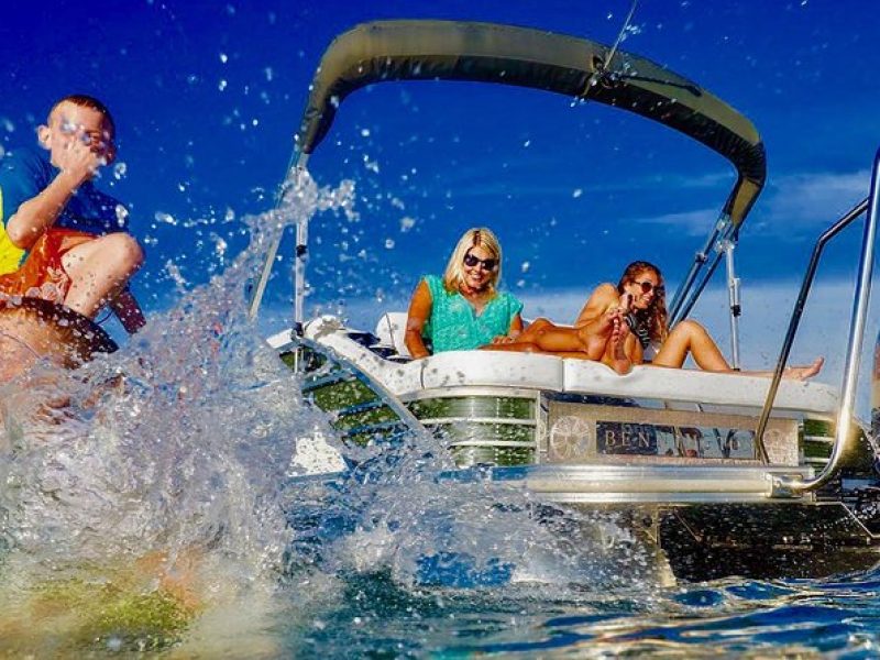 Crab Island: Pontoon Boat Rentals