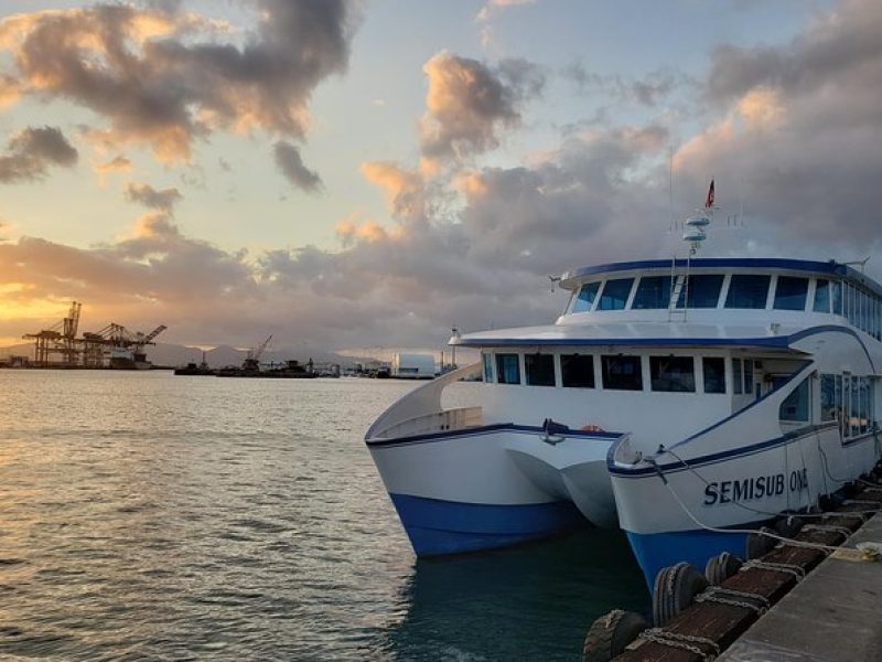 Hawaii Semisub Classic Friday Fireworks Dinner Cruise