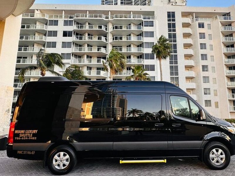 VAN Mia Airport or Hotels to Miami Port or Hotels Up to 14pax