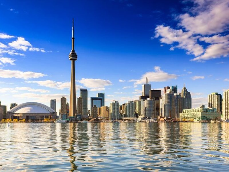 Chicago,Detroit,Niagara Falls,Toronto,Cleveland 4-Day Tour