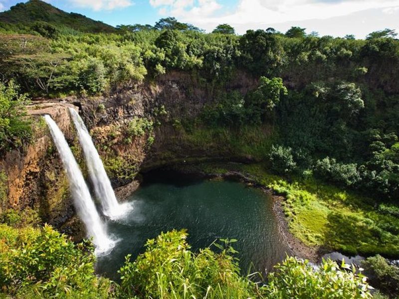 Kauai's South & East small group tour. Legends & Waterfalls