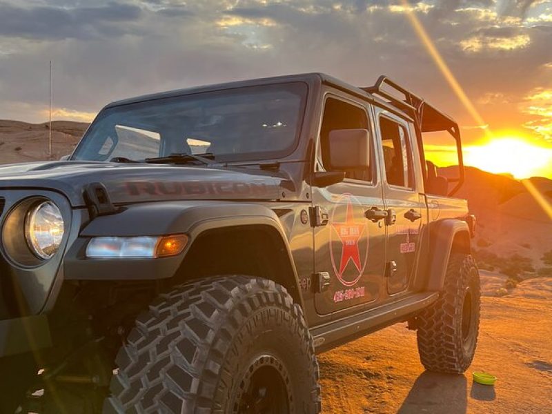 Exciting and Scenic Off-Road Guided Tour of Moab's Backcountry!!!