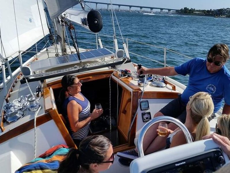 Luxury Sailing Tour of San Diego's Bay and Coastal Waterways