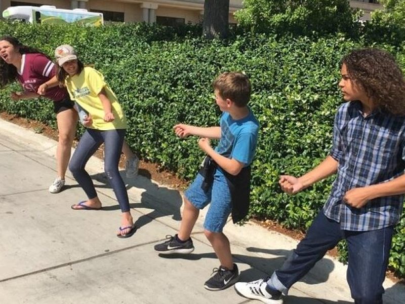 Adventurous Scavenger Hunt in Burbank by Zombie Scavengers