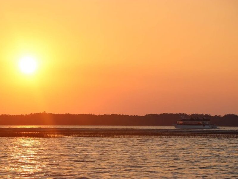 Sunset Dolphin Cruise in Hilton Head