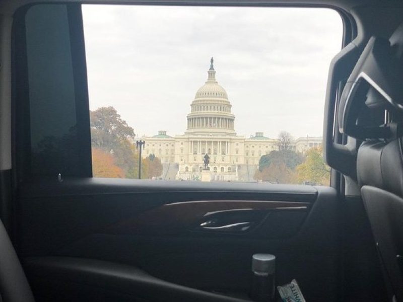 5 Hours Private Chauffeured DC Sight Seeing Tour / SUV & Sedan