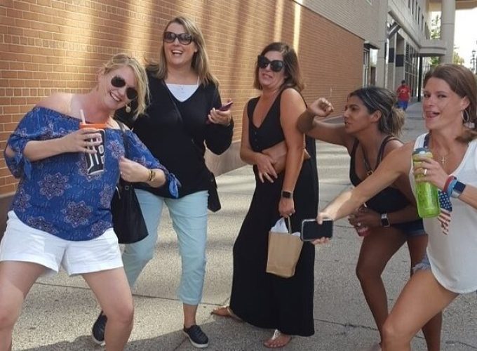 Fun City Scavenger Hunt in St. Louis by Wacky Walks