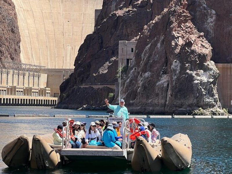 1.5 Hour Guided Raft Tour at Base of Hoover Dam With Transport