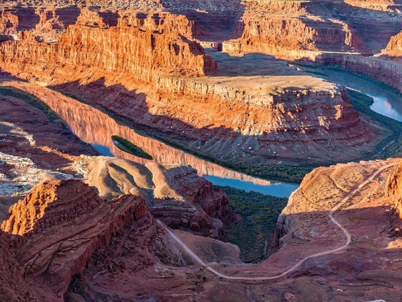 Sunrise photography in Dead Horse Point and Canyonlands National Park