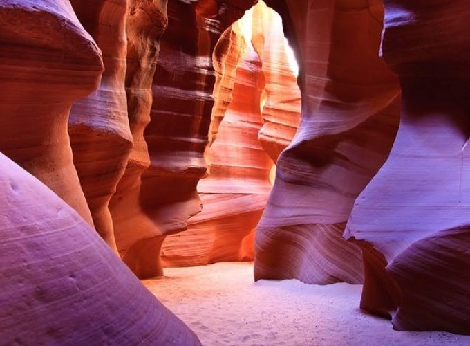 Lower Antelope and Horseshoe Bend Tour from Las Vegas