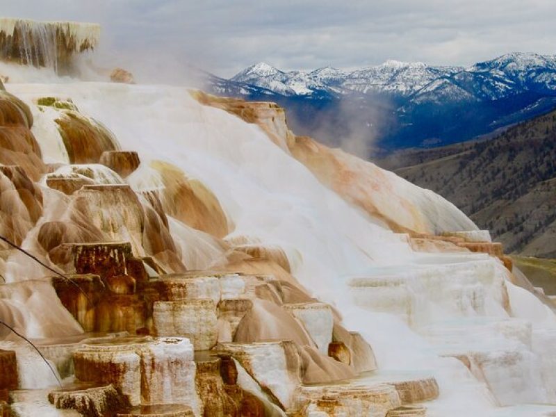 2-Day Yellowstone National Park Upper and Lower Loop Exploration