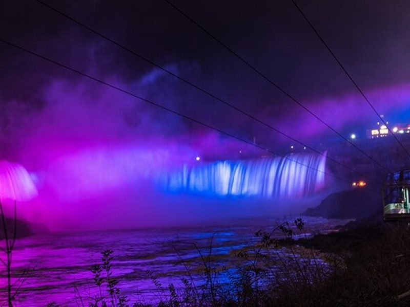 Niagara Falls Night Illumination Tour: American, Bridal and Horseshoe Falls