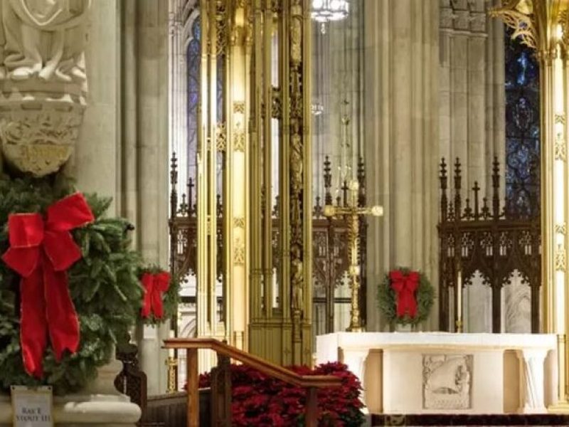 St Patrick's Cathedral Official Holiday Tour