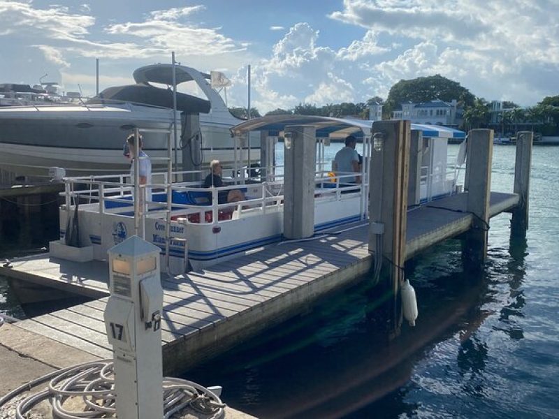 2-Hour South Beach Private Pontoon Boat with Captain at Sunrise or Sunset