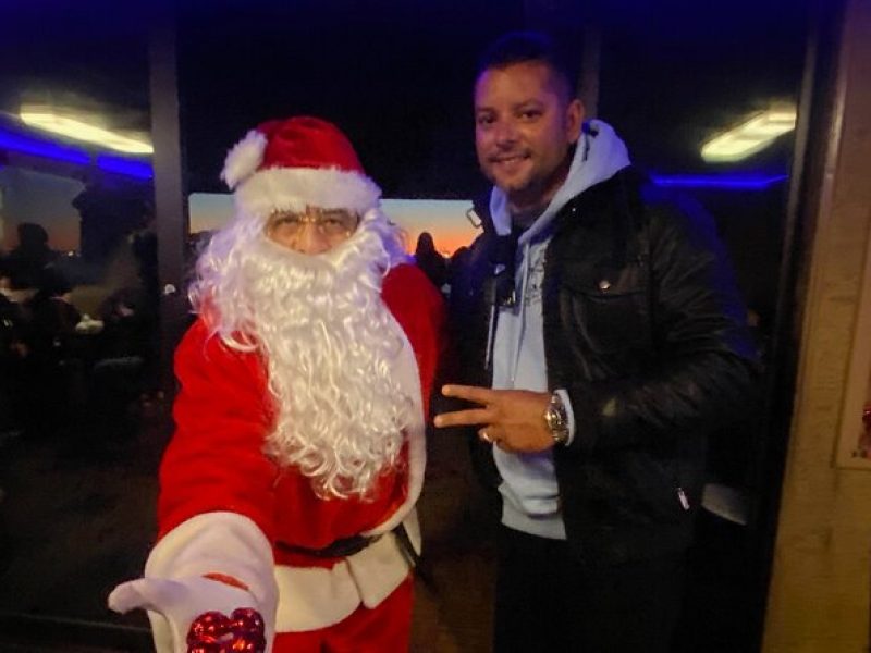 NYC Holiday Boat with Santa as Surprise Guest & Statue of Liberty