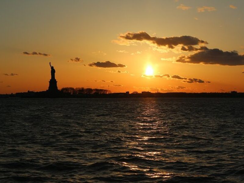 NYC: Sunset Skyline Cruise around Statue of Liberty