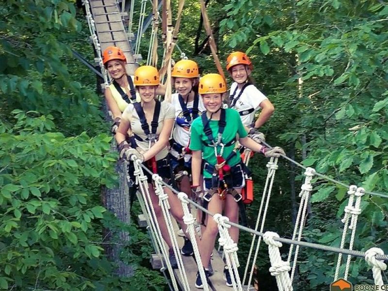 Fully Guided Zipline Canopy Tour through Kentucky River Palisades