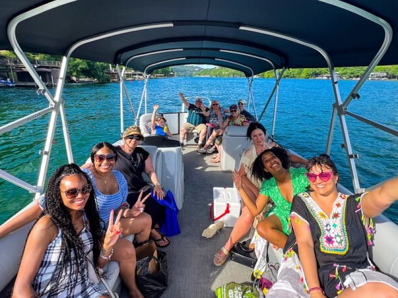 Austin Boat Tour with Full Sun Shading